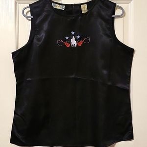 *CLOSING 5/18* Shyanne silky tank.